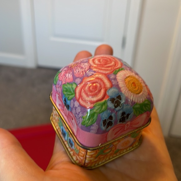 14 KT gold heart drop earrings - Picture 3 of 3